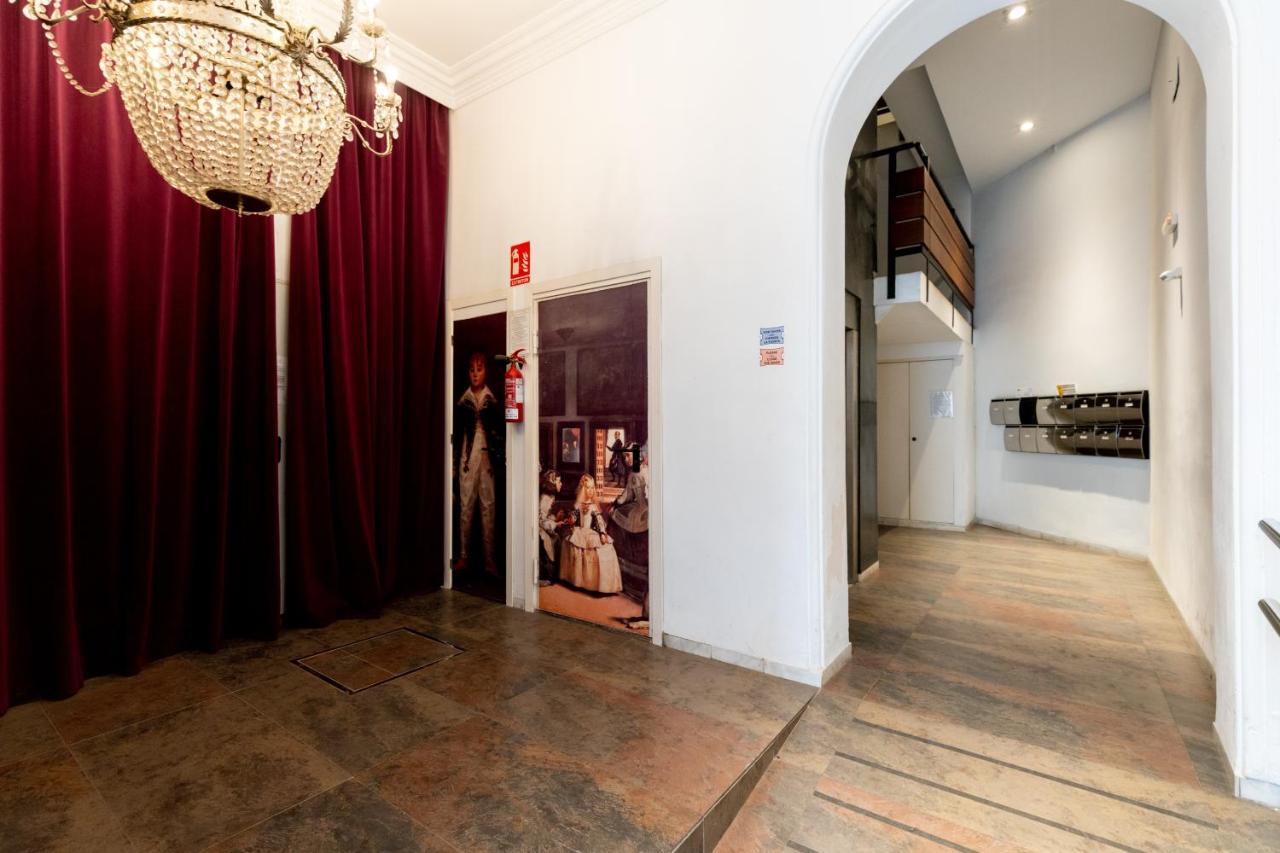 Cathedral Apartment, Upper Floor Apartment Севилья Экстерьер фото