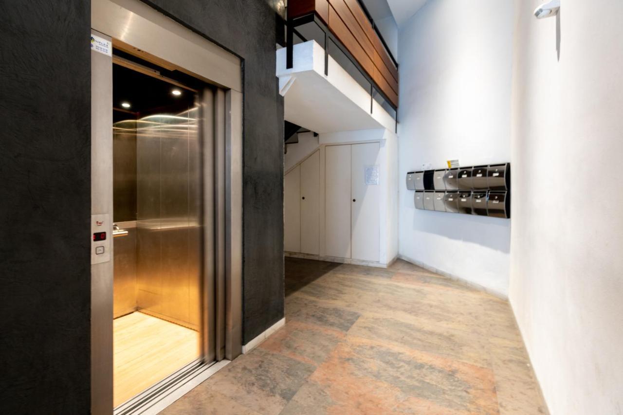 Cathedral Apartment, Upper Floor Apartment Севилья Экстерьер фото