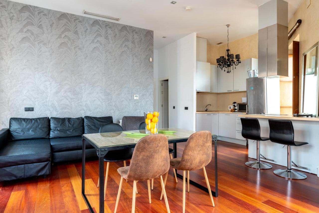 Cathedral Apartment, Upper Floor Apartment Севилья Экстерьер фото